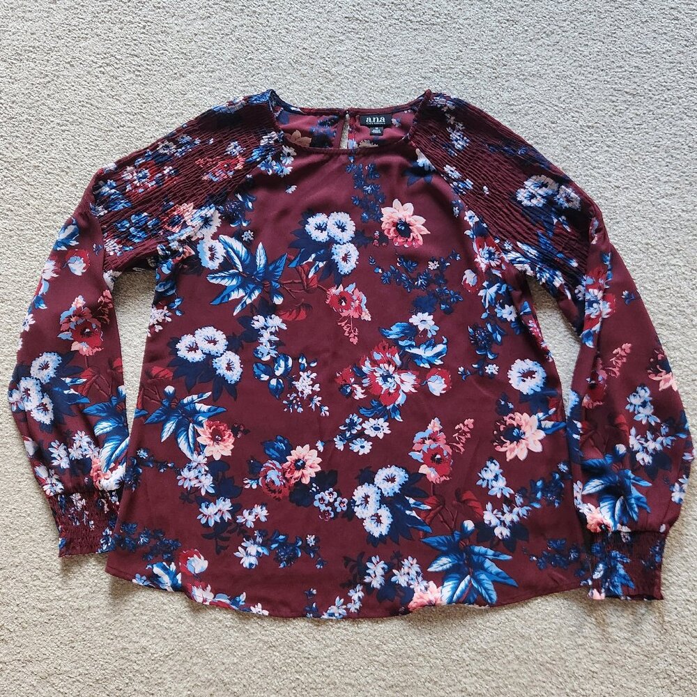 🌸 a.n.a. Floral Blouse – Size M 🌸